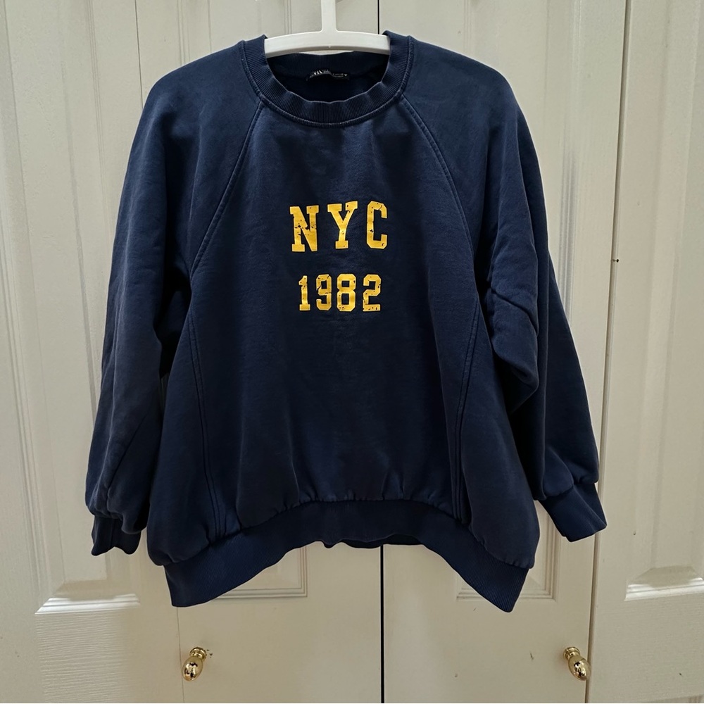 Zara Women Navy NYC 1982 Plush Vintage Effect Pullover Sweatshirt S